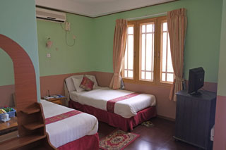 grand hill hotel hpa an myanmar