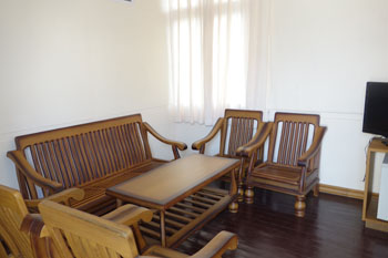 saloon suite chalet kyi in mandalay myanmar