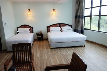 deluxe room chindwin hotel monywa myanmar