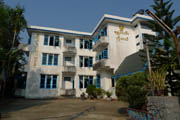 hotel moulmein shwe hintha