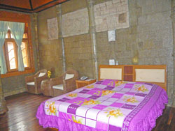 shwe tha zin chambre 