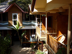 royal beach hotel ngapali