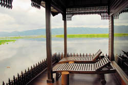 balcon inle resort royal villa