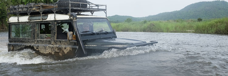 defender traversée d'une rivière