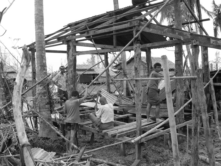 house destroyed in Kyar Kan village