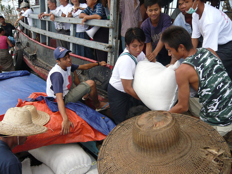 distribution de pillules pour strilisation de l'eau