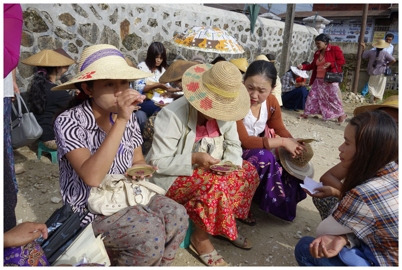 vendeuse marché mogok