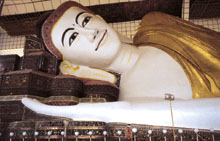 Shwetalyaung Bouddha a Bago Myanmar