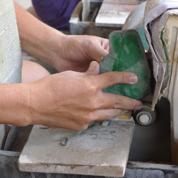 jade cutting mandalay